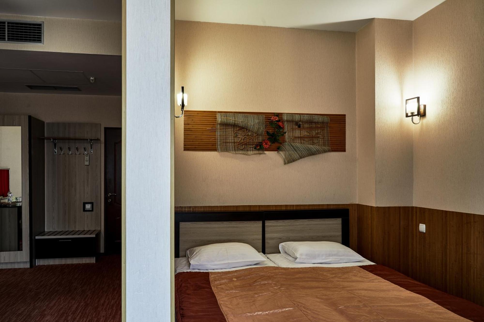 Optima Collection Park Hotel อิวาโน-ฟรานกิฟสเก ห้อง รูปภาพ